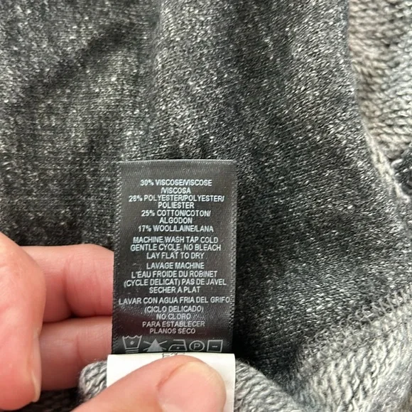 KUHL Women's Viola Nova Pullover Cowl Neck Gray XL - Picture 8 of 8